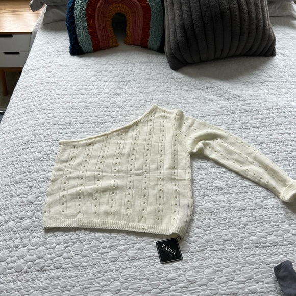 Zaful Tops - zaful long sleeve off the shoulder top